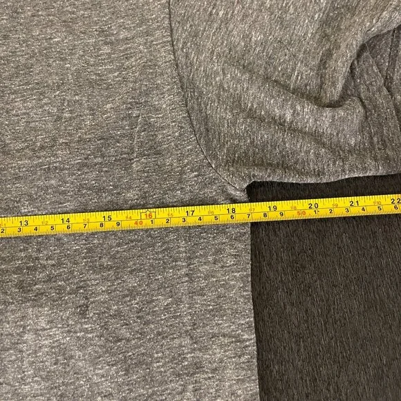 Marvel The Amazing Spider-Man SS T-Shirt Avengers Group Heather Gray, Size M - Picture 4 of 5